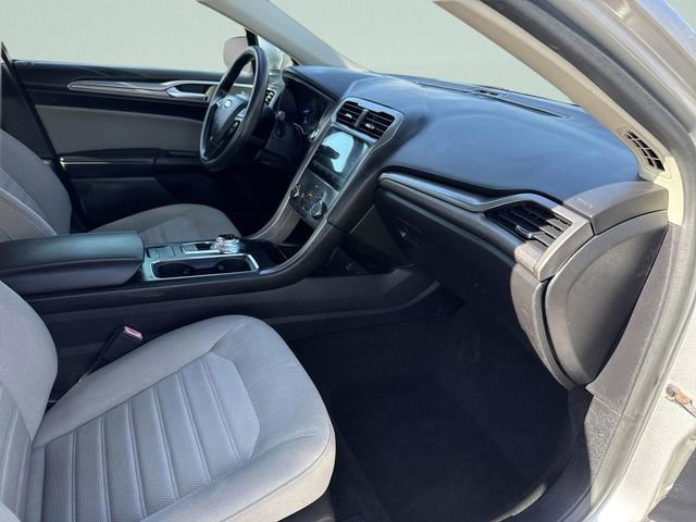 Used 2019 Ford Fusion S image 21