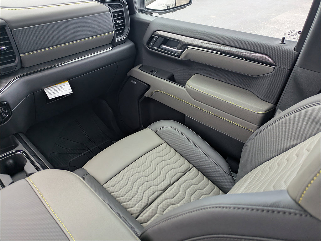 Used 2026 Chevrolet Silverado 1500 ZR2 AWD/4WD image 16