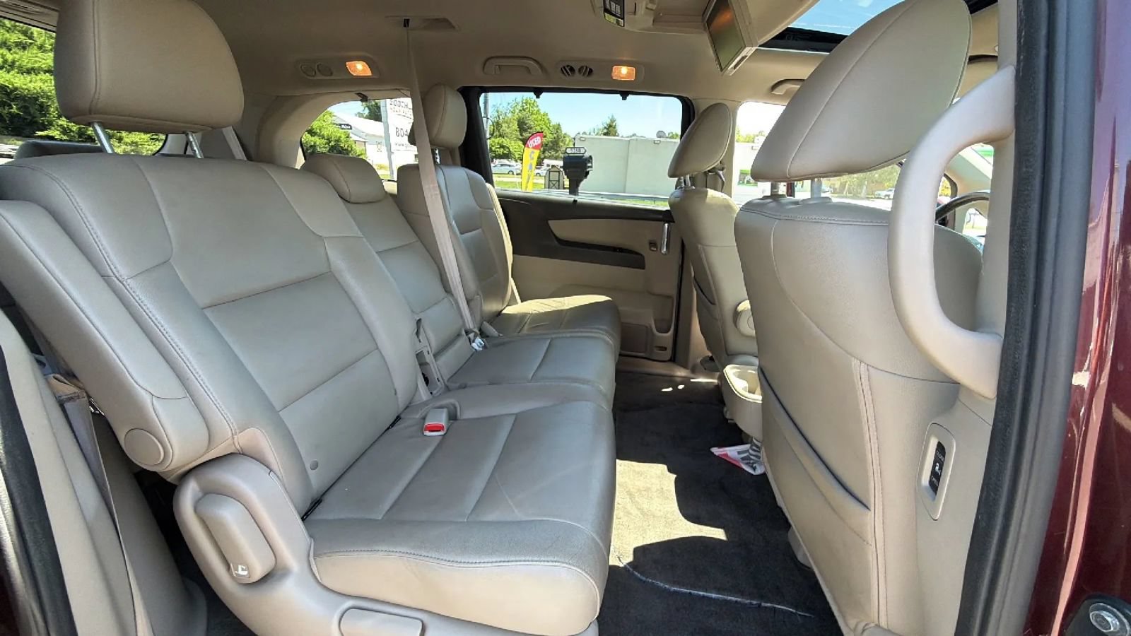 Used 2015 Honda Odyssey Touring Elite image 43