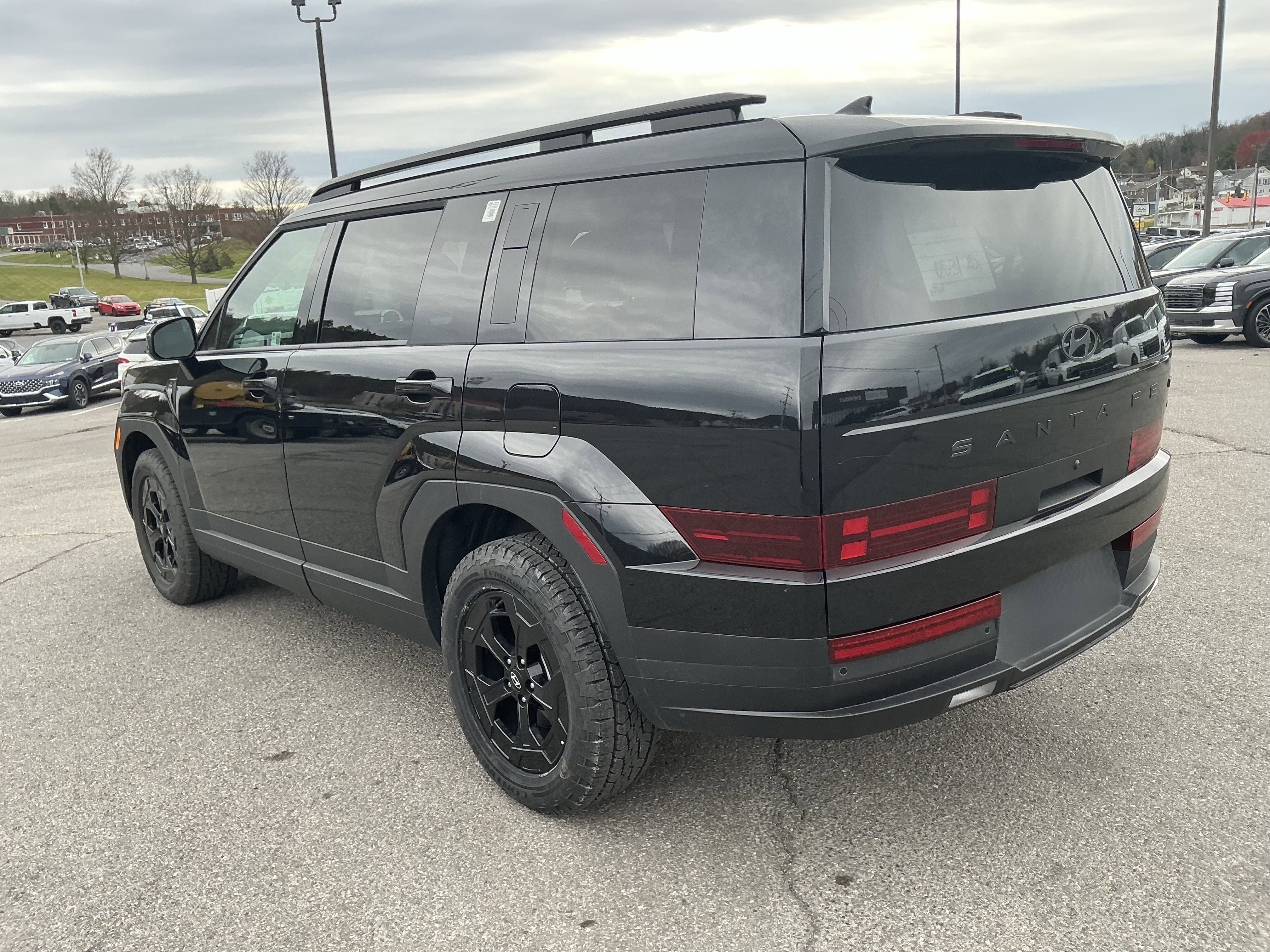 Used 2025 Hyundai Santa Fe XRT image 5