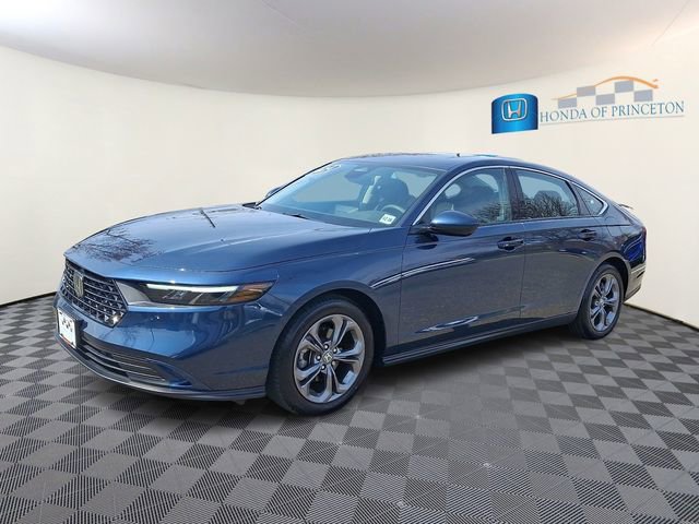 Certified 2024 Honda Accord EX image 3