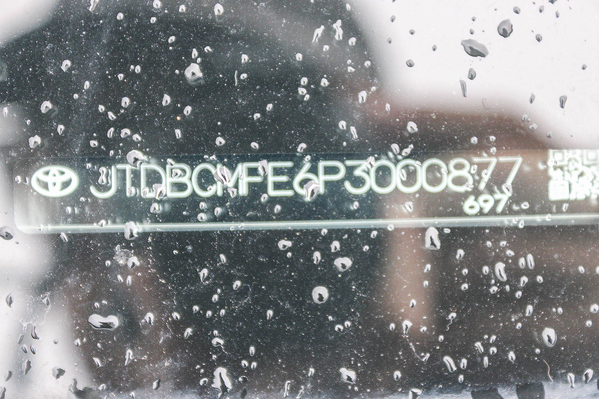 Used 2023 Toyota Corolla LE image 2