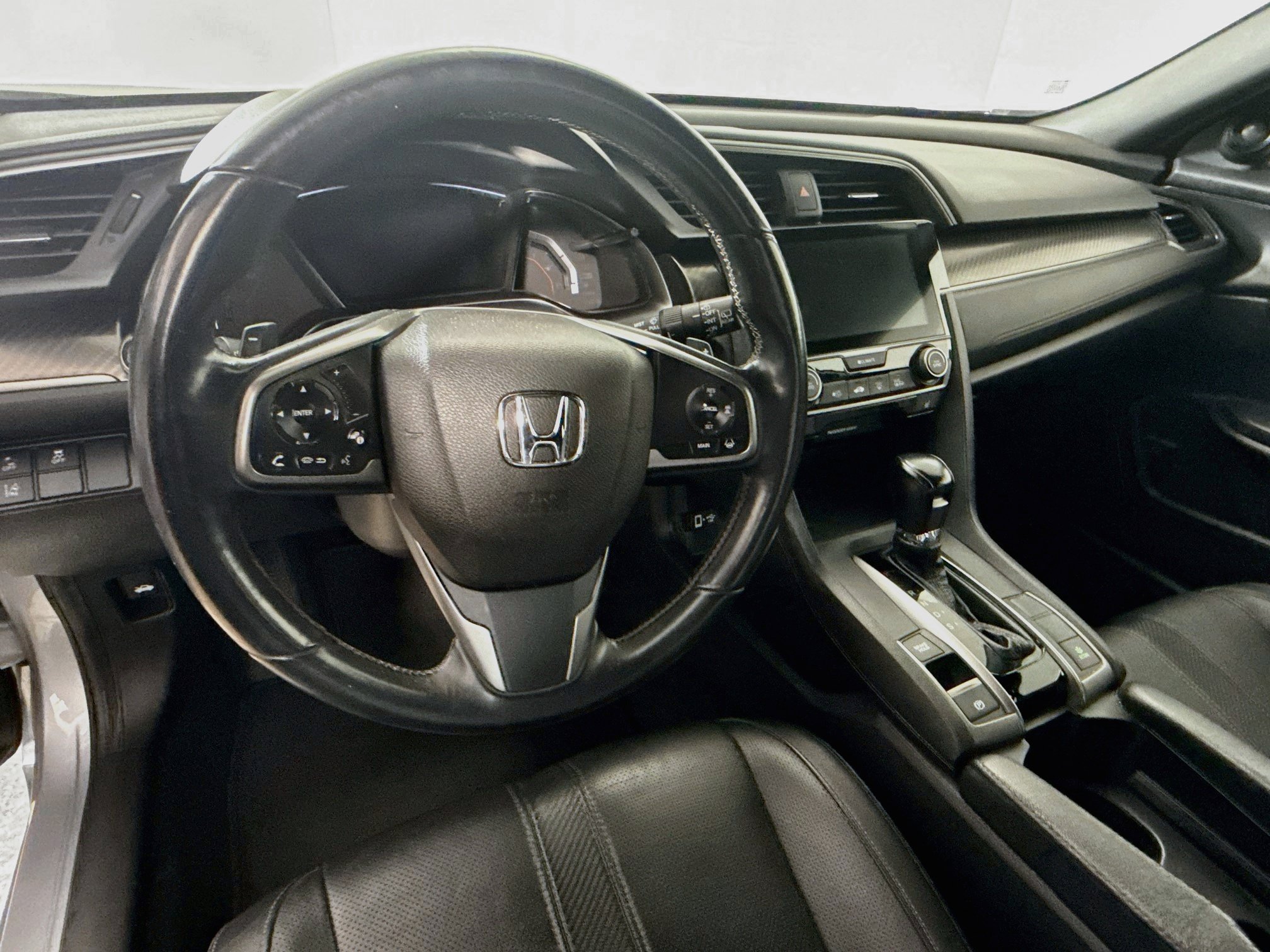 Used 2018 Honda Civic Sport Touring image 11