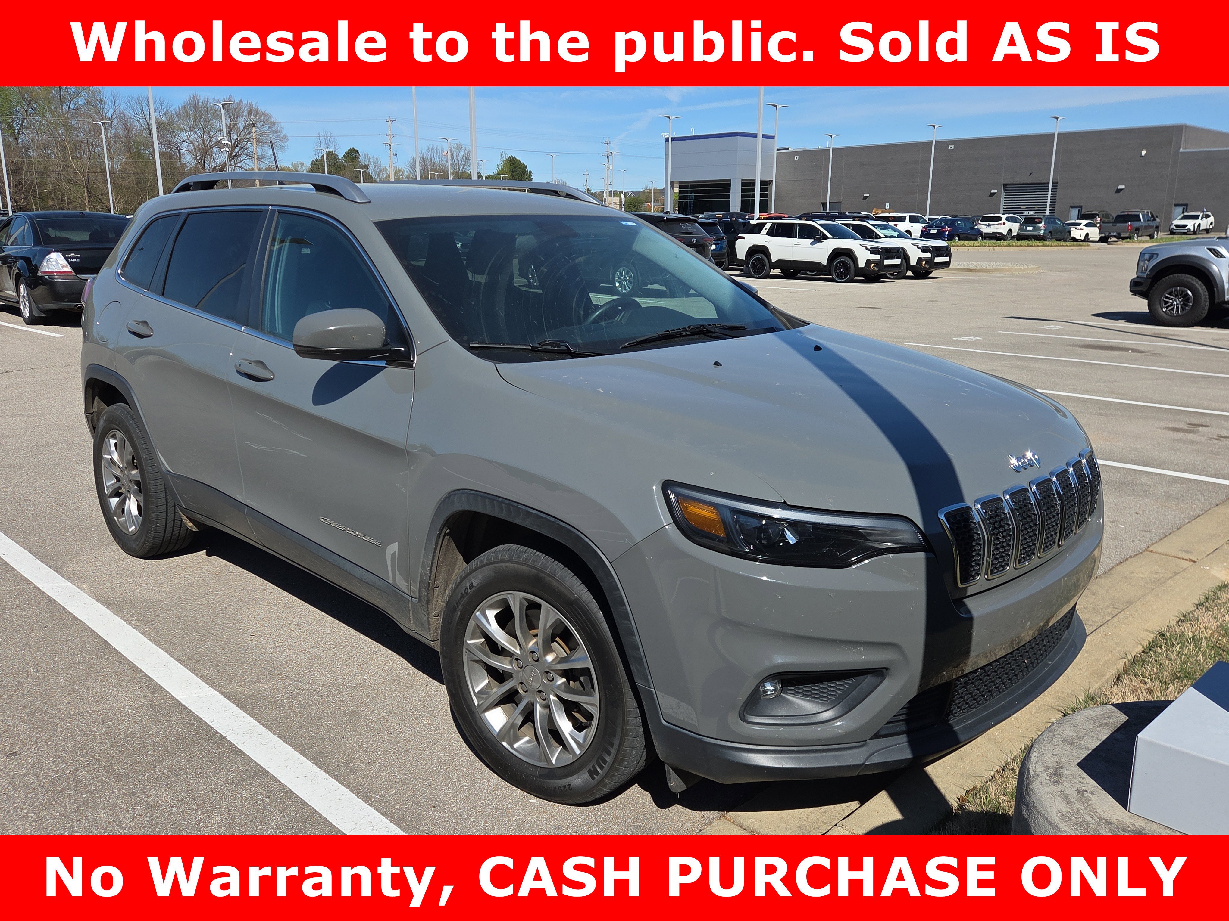 Used 2020 Jeep Cherokee Latitude Plus image 2