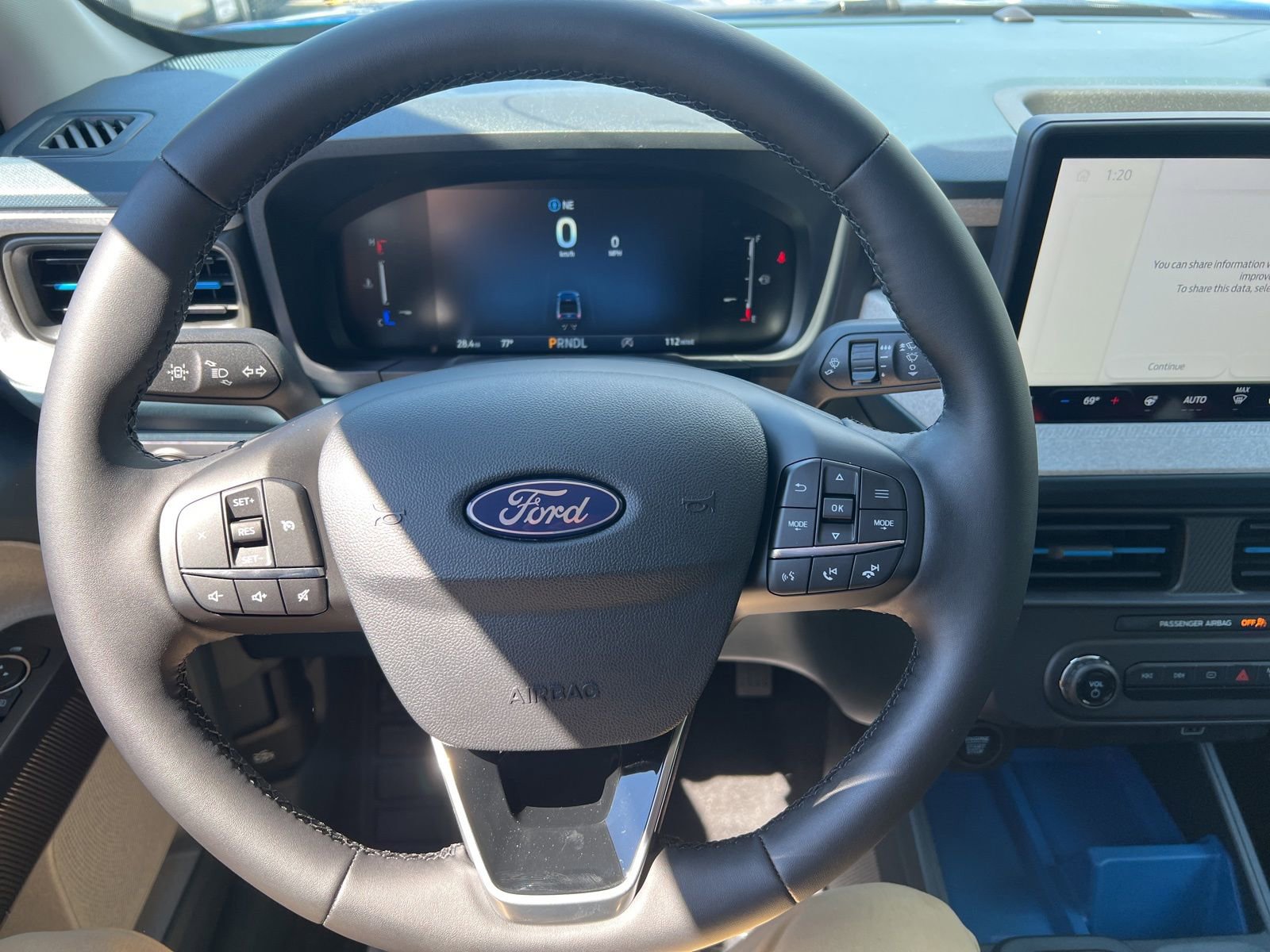 Used 2025 Ford Maverick XLT w/ XLT Luxury Package image 14