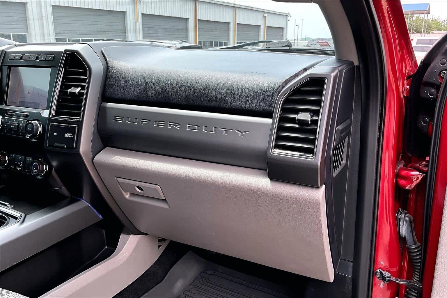 Used 2020 Ford F250 XLT w/ XLT Premium Package AWD/4WD image 19