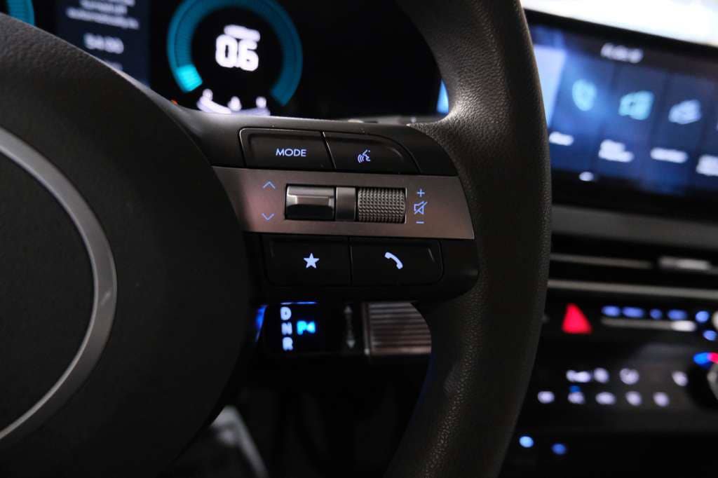 Used 2025 Hyundai Sonata SEL image 35