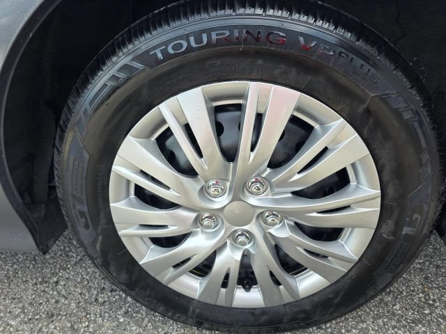 Used 2012 Honda Accord LX image 10