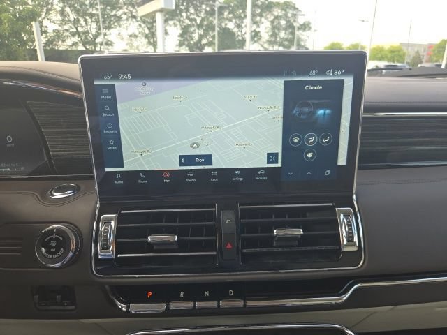 Certified 2022 Lincoln Navigator Black Label AWD/4WD image 39