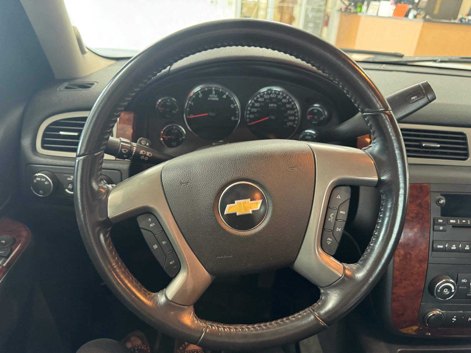 Used 2011 Chevrolet Avalanche LS w/ Convenience Package AWD/4WD image 18