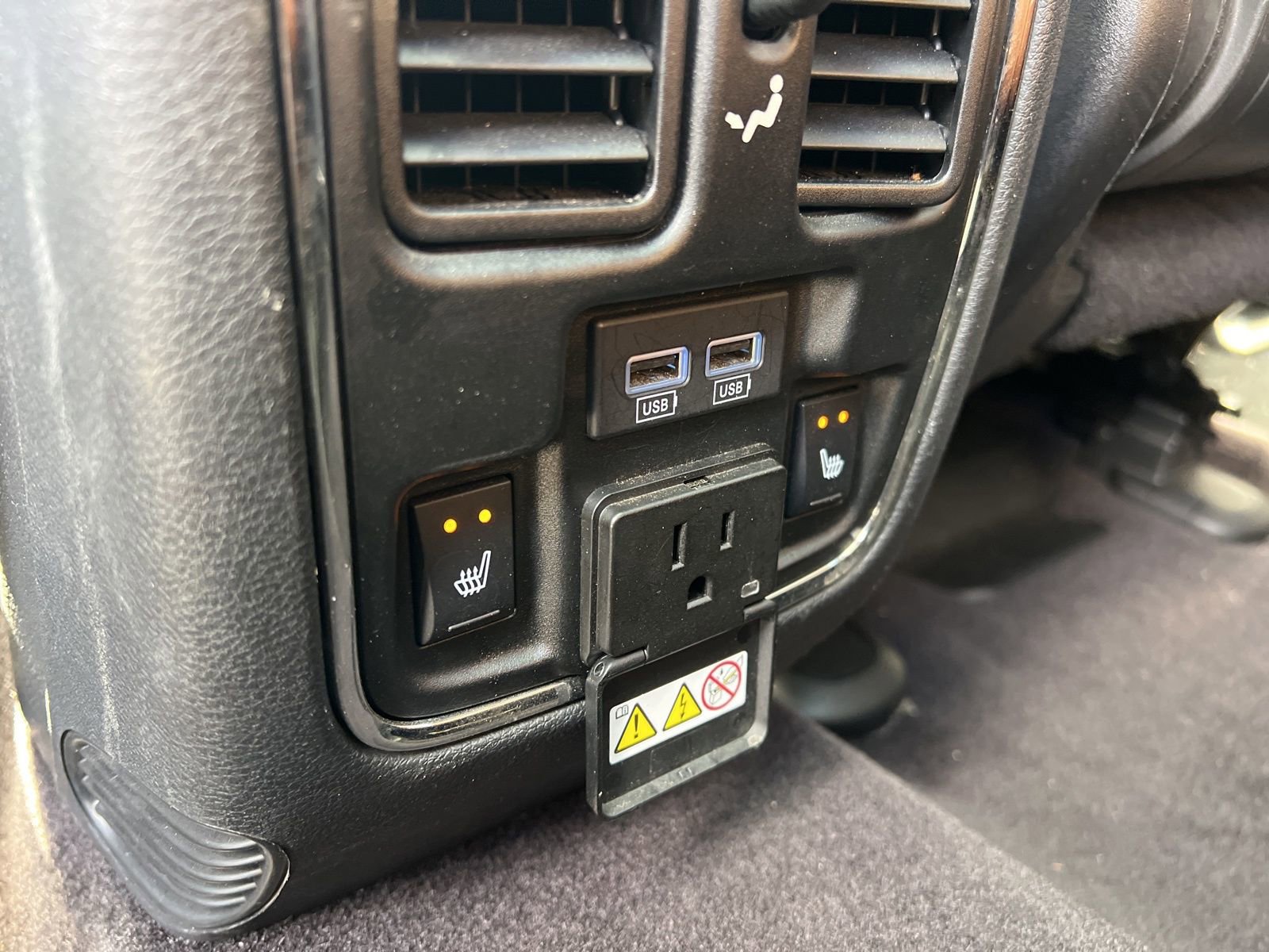 Used 2017 Jeep Grand Cherokee Summit w/ Platinum Series Group image 35