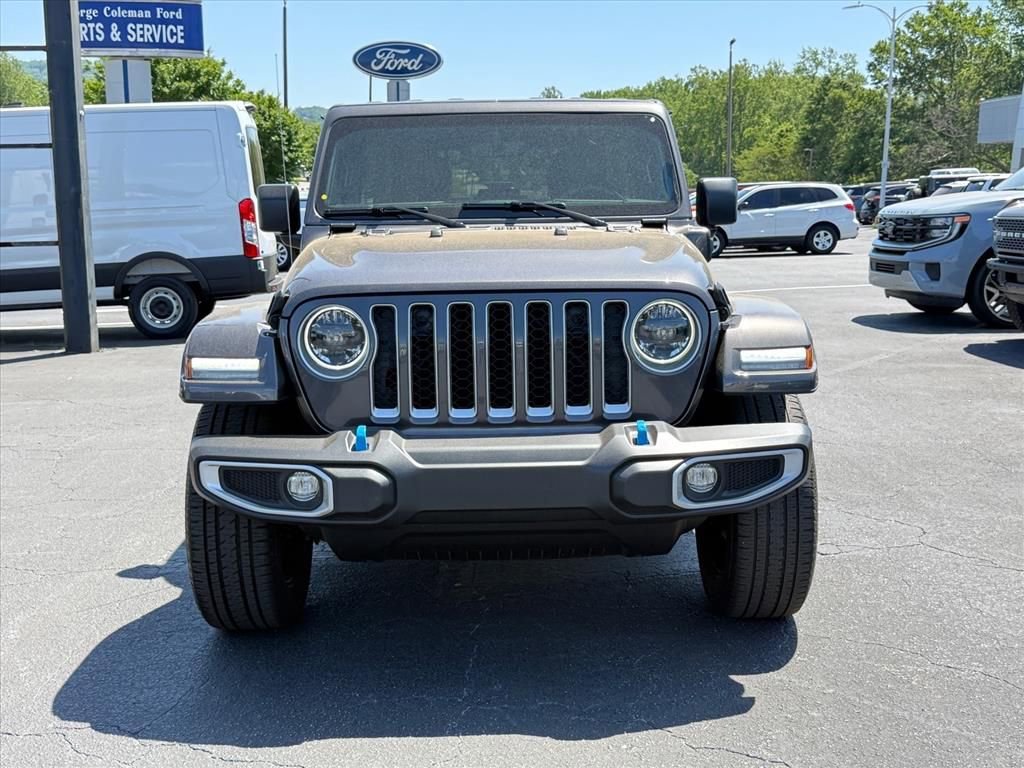 Used 2023 Jeep Wrangler Unlimited Sahara w/ Cold Weather Group image 9
