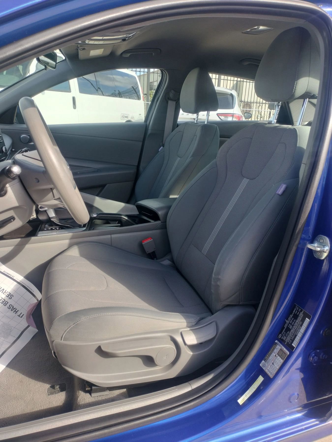 Used 2021 Hyundai Elantra SE image 22