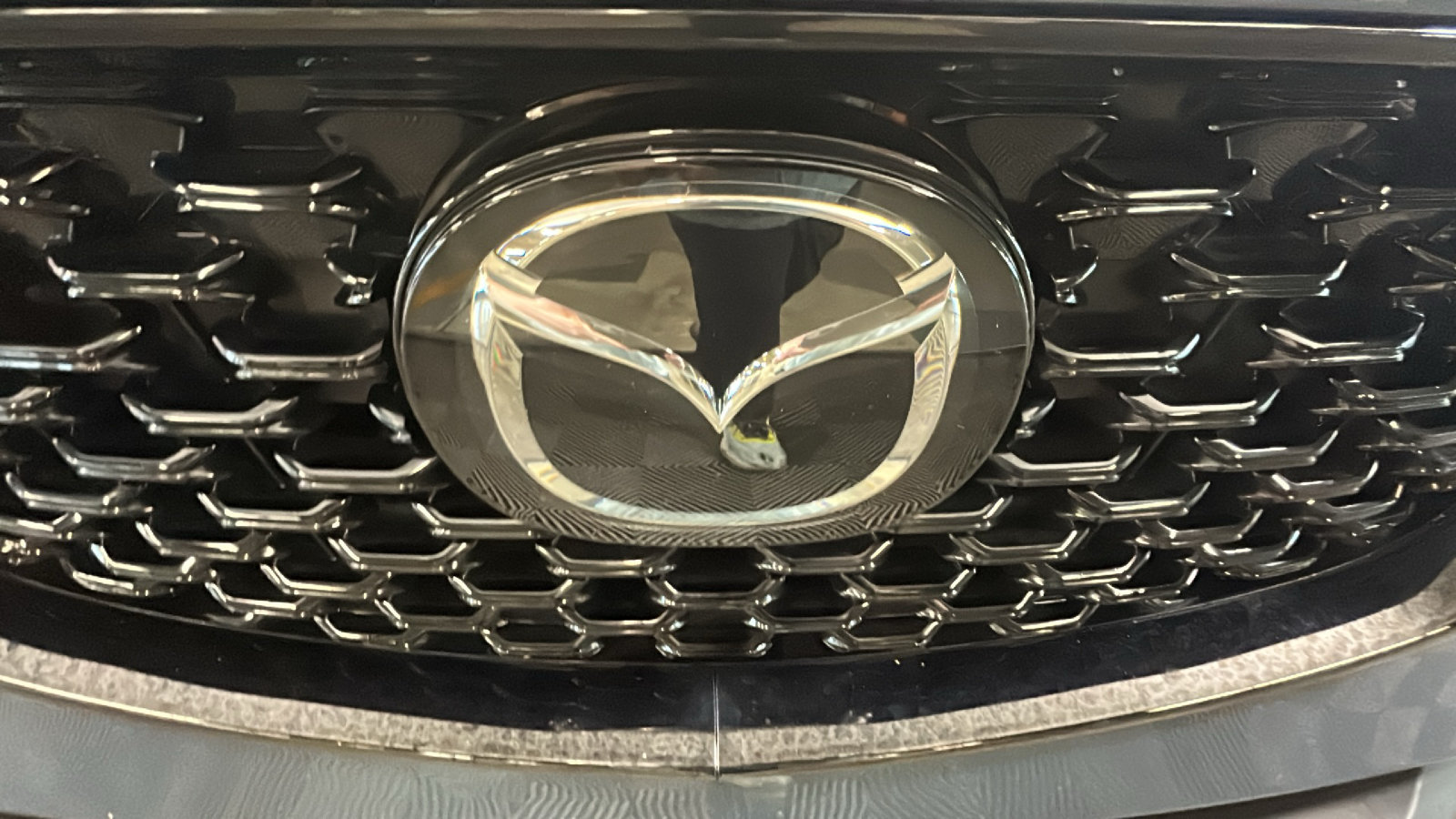 Used 2025 MAZDA CX-5 Carbon Edition AWD/4WD image 9