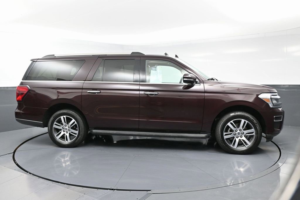 Used 2024 Ford Expedition Max Limited image 6