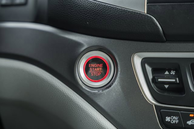 Used 2017 Honda Pilot LX image 26