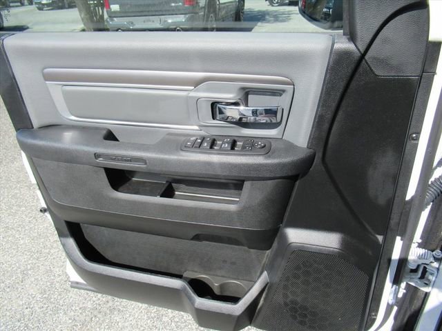 Certified 2024 RAM 1500 Classic SLT AWD/4WD image 18
