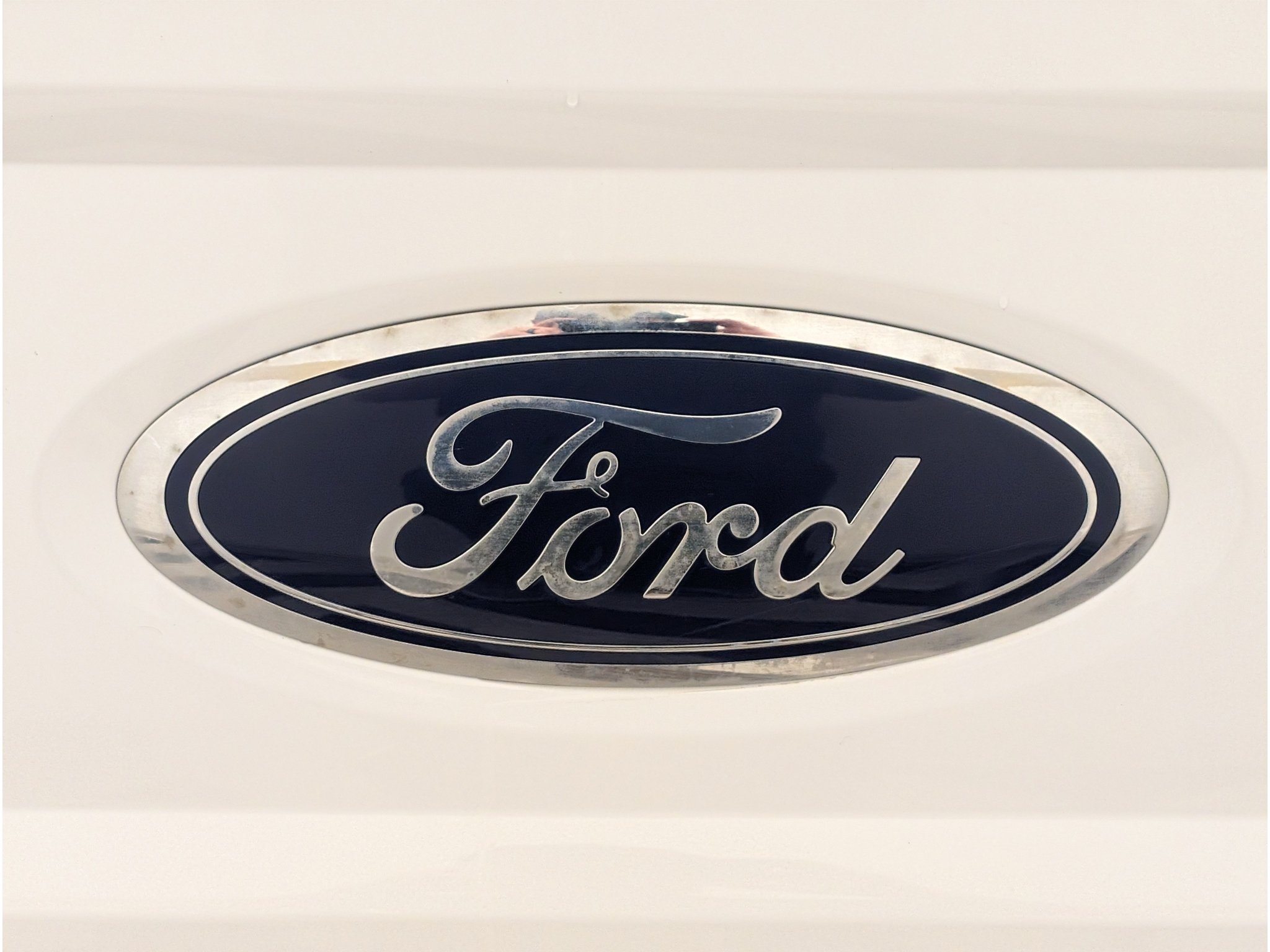 Used 2018 Ford F350 XLT w/ XLT Premium Package AWD/4WD image 4