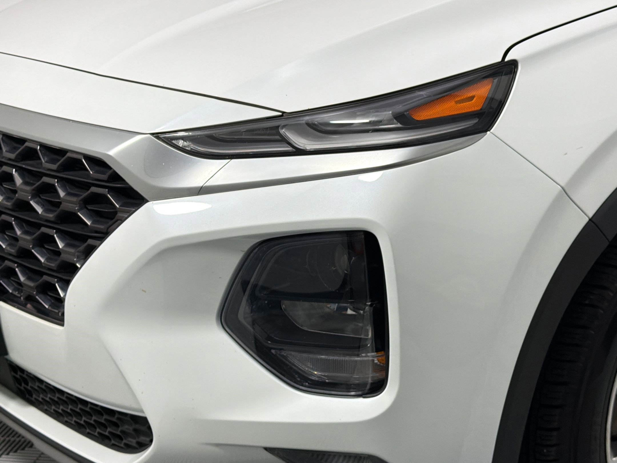 Used 2020 Hyundai Santa Fe SEL w/ Convenience Package image 11