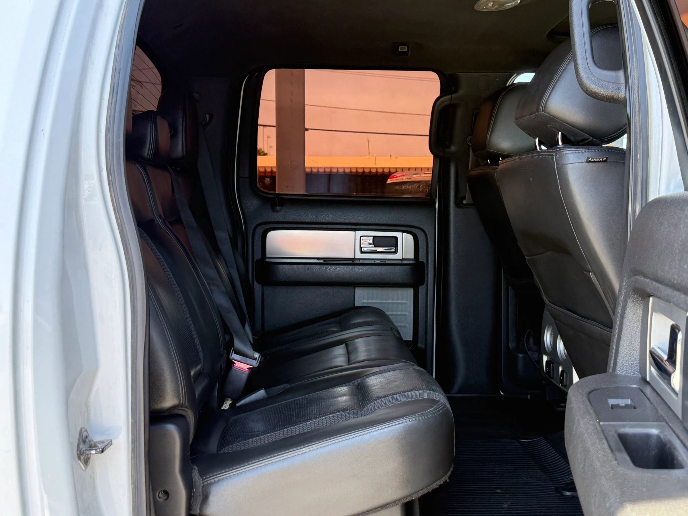 Used 2014 Ford F150 Raptor w/ Equipment Group 801A Luxury AWD/4WD image 13