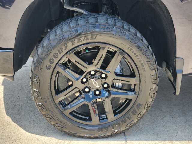 Used 2024 Chevrolet Silverado 1500 LT Trail Boss w/ Convenience Package II AWD/4WD image 18