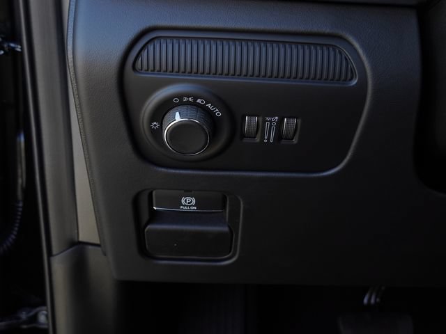 New 2026 Jeep Grand Wagoneer Summit AWD/4WD image 25