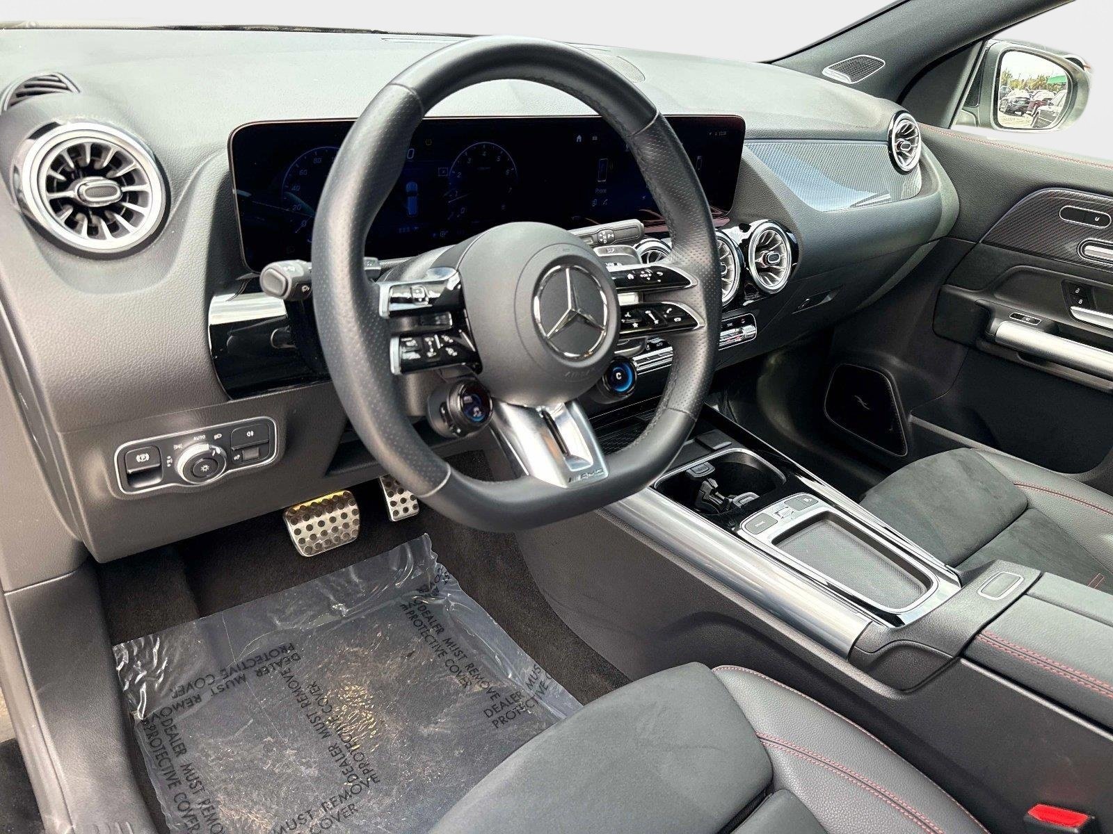 Used 2025 Mercedes-Benz GLA 35 AMG 4MATIC image 43