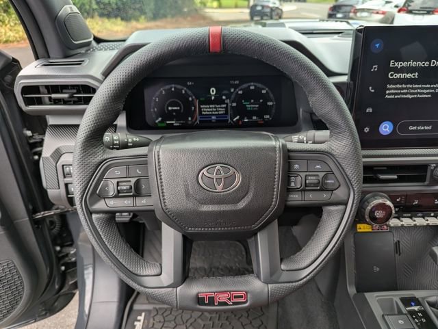Used 2025 Toyota Tacoma TRD Pro AWD/4WD image 13