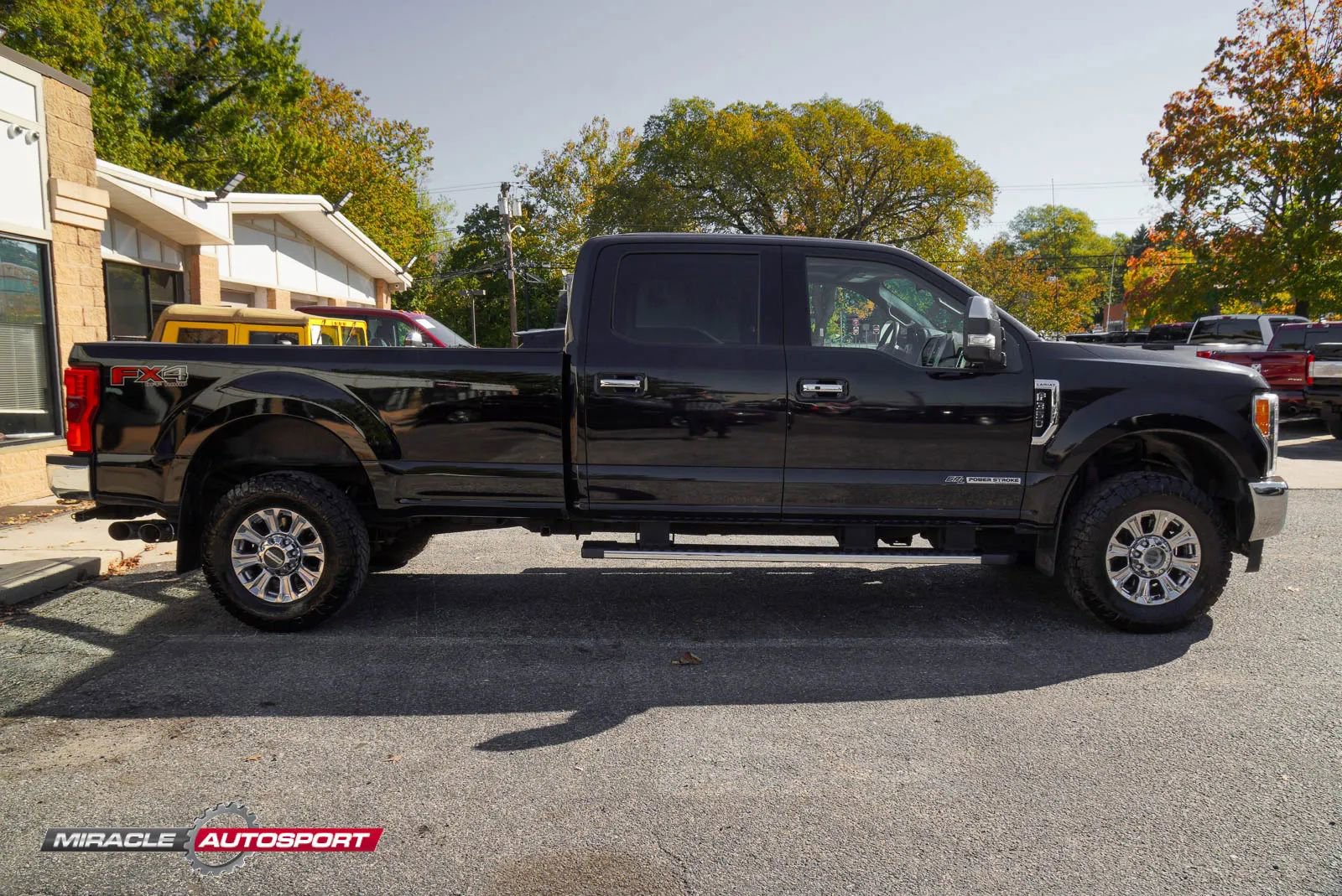 Used 2017 Ford F350 Lariat w/ Lariat Ultimate Package image 9