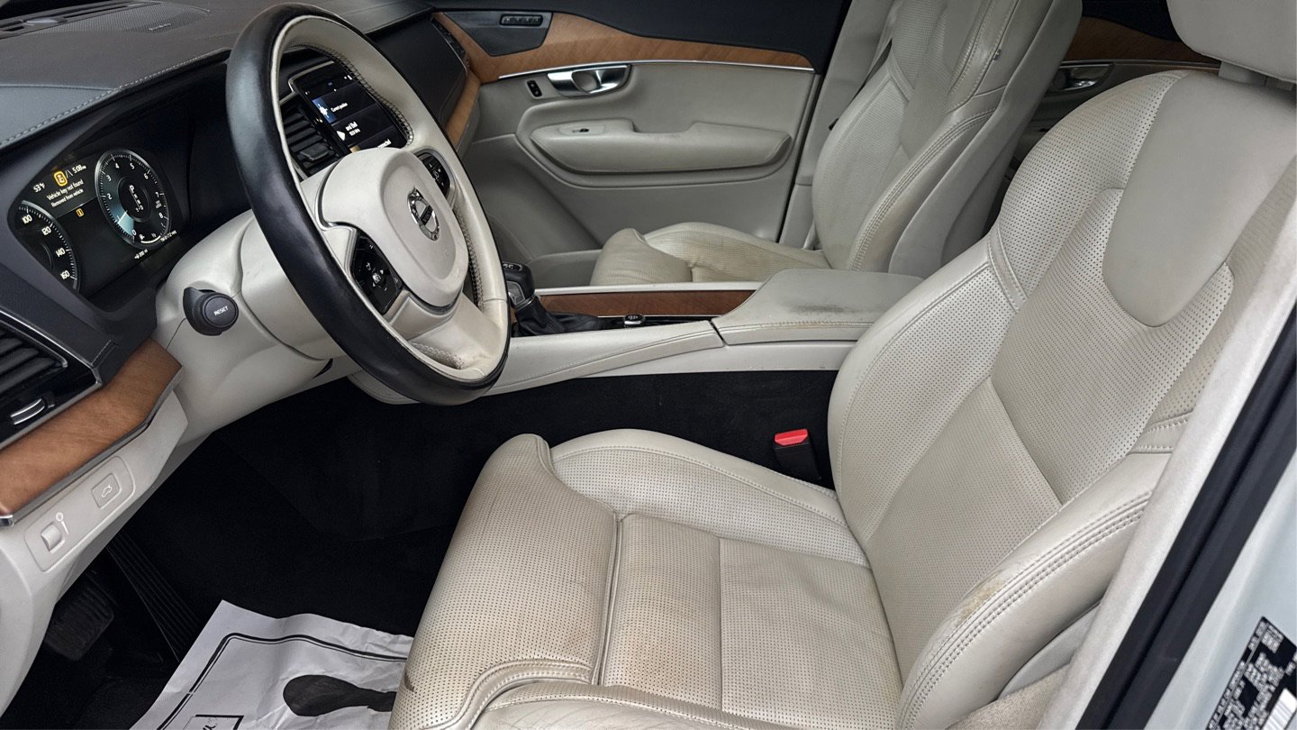 Used 2020 Volvo XC90 T6 Inscription w/ Protection Package Premier image 12