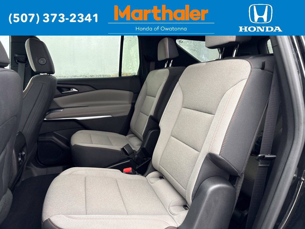 Used 2026 Chevrolet Traverse LT w/ Driver Confidence Package AWD/4WD image 13