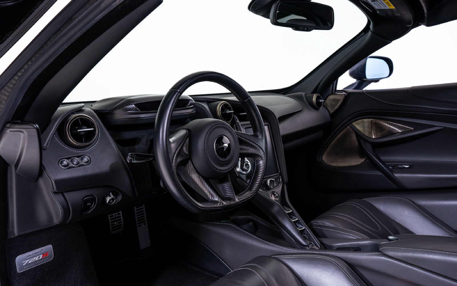 Used 2019 McLaren 720S RWD image 19