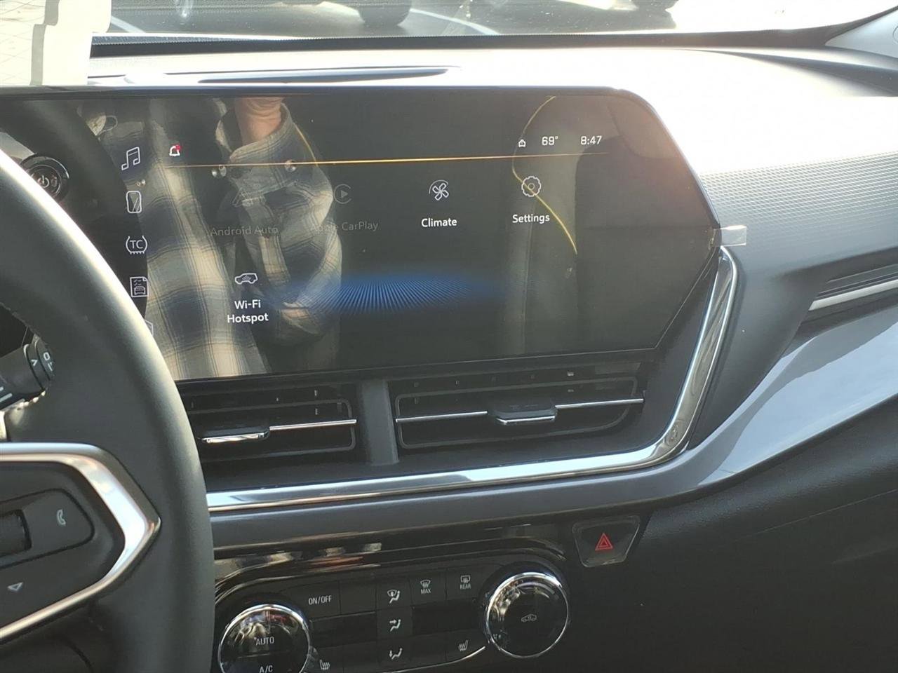 New 2026 Chevrolet Trax ACTIV w/ Driver Confidence Package image 15