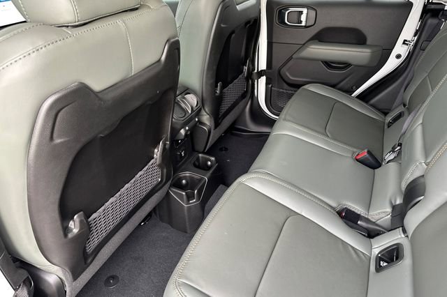 New 2026 Jeep Gladiator Mojave image 14