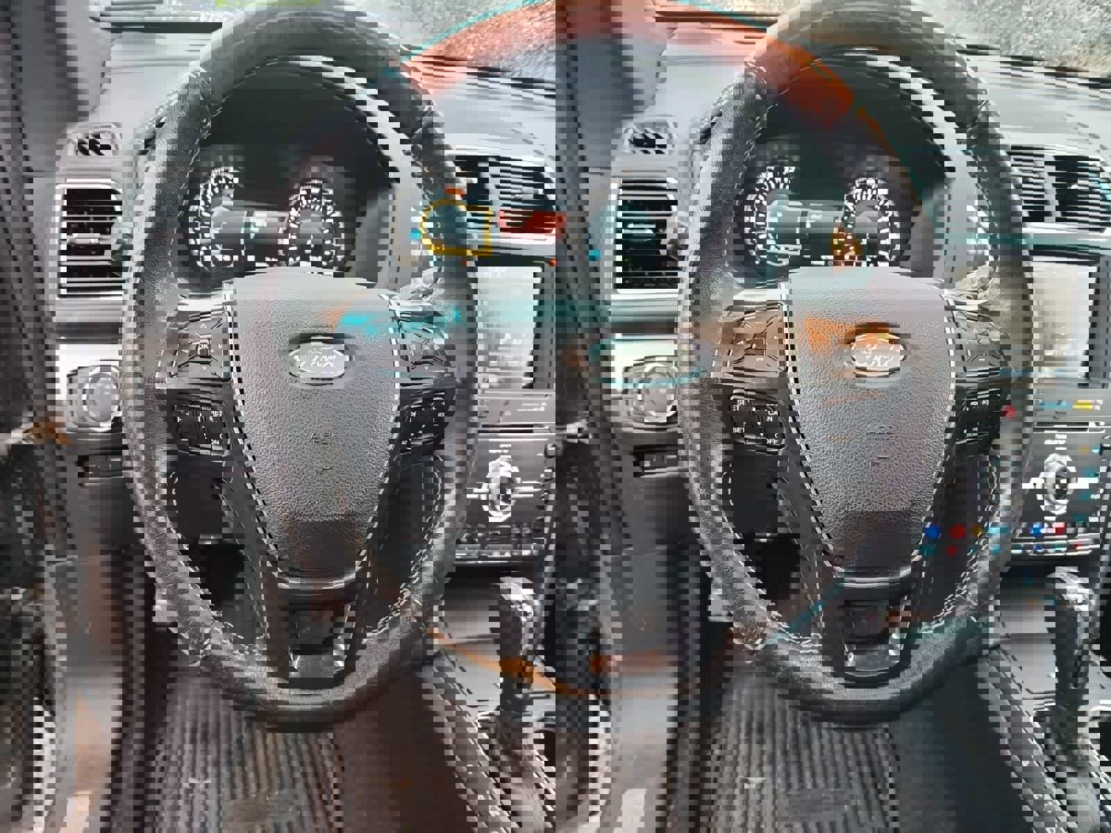 Used 2016 Ford Explorer Platinum image 12