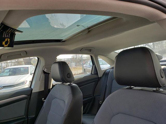 New 2026 Volkswagen Jetta SE image 7