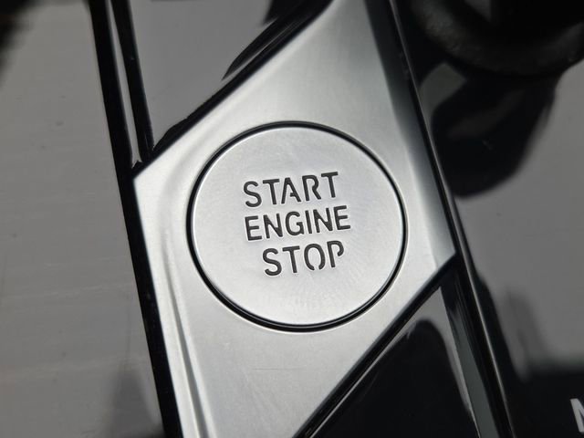 Used 2021 BMW X5 xDrive40i w/ Premium Package image 17