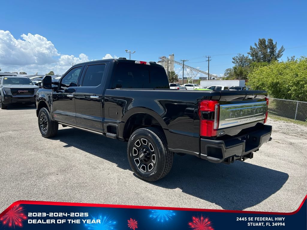Used 2023 Ford F250 Platinum AWD/4WD image 5