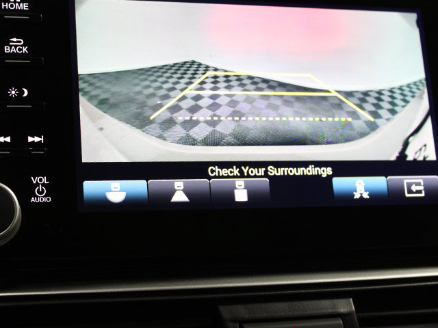 Used 2020 Honda Accord Touring image 15