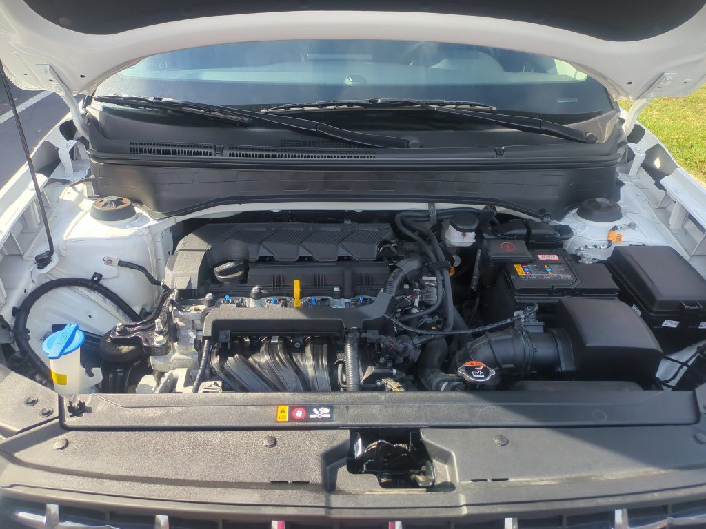 Used 2026 Hyundai Venue SEL FWD image 34