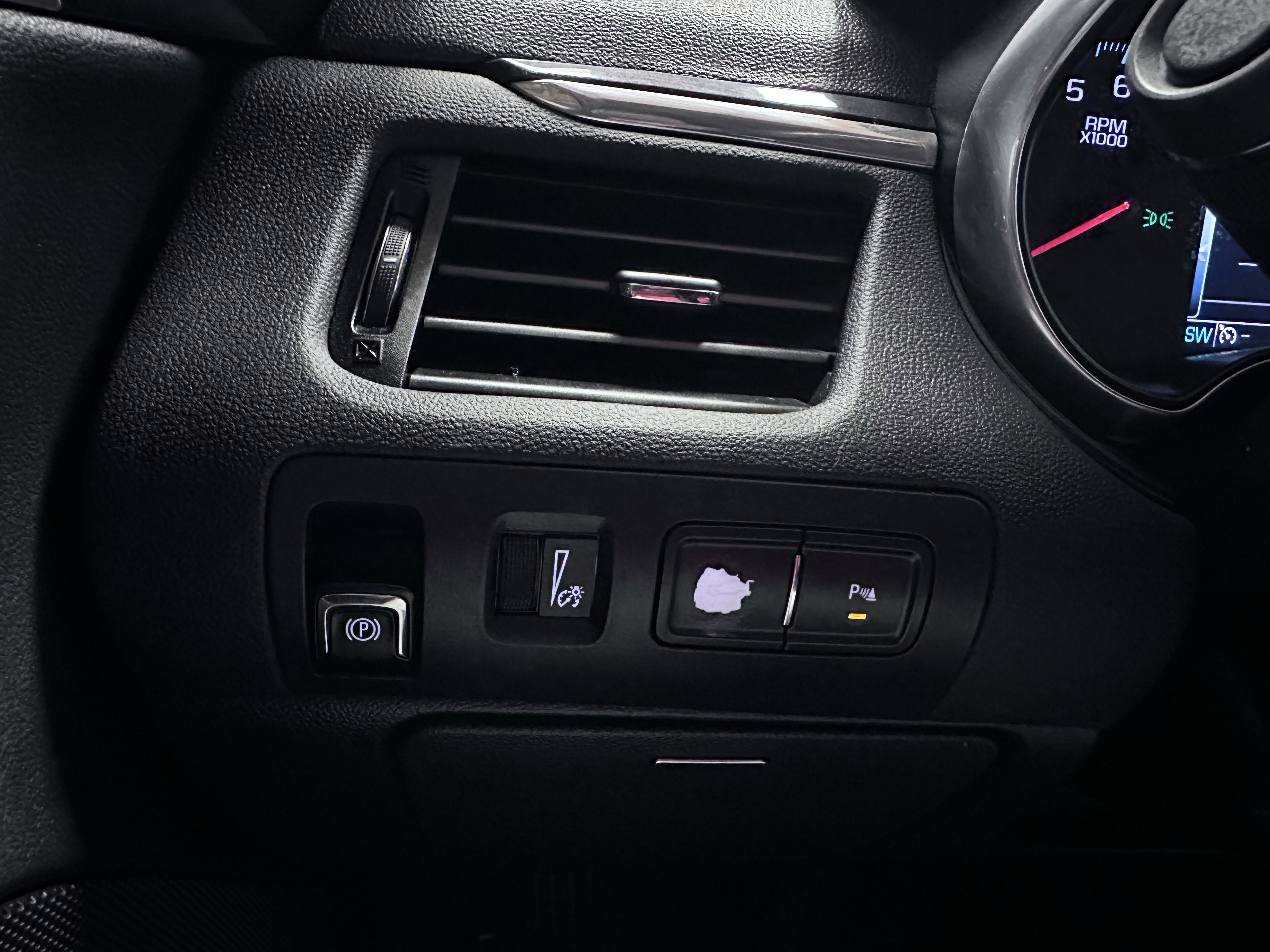 Used 2017 Chevrolet Impala LT w/ Convenience Package FWD image 49