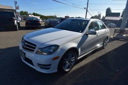 Used 2014 Mercedes-Benz C 250 Sedan image 11