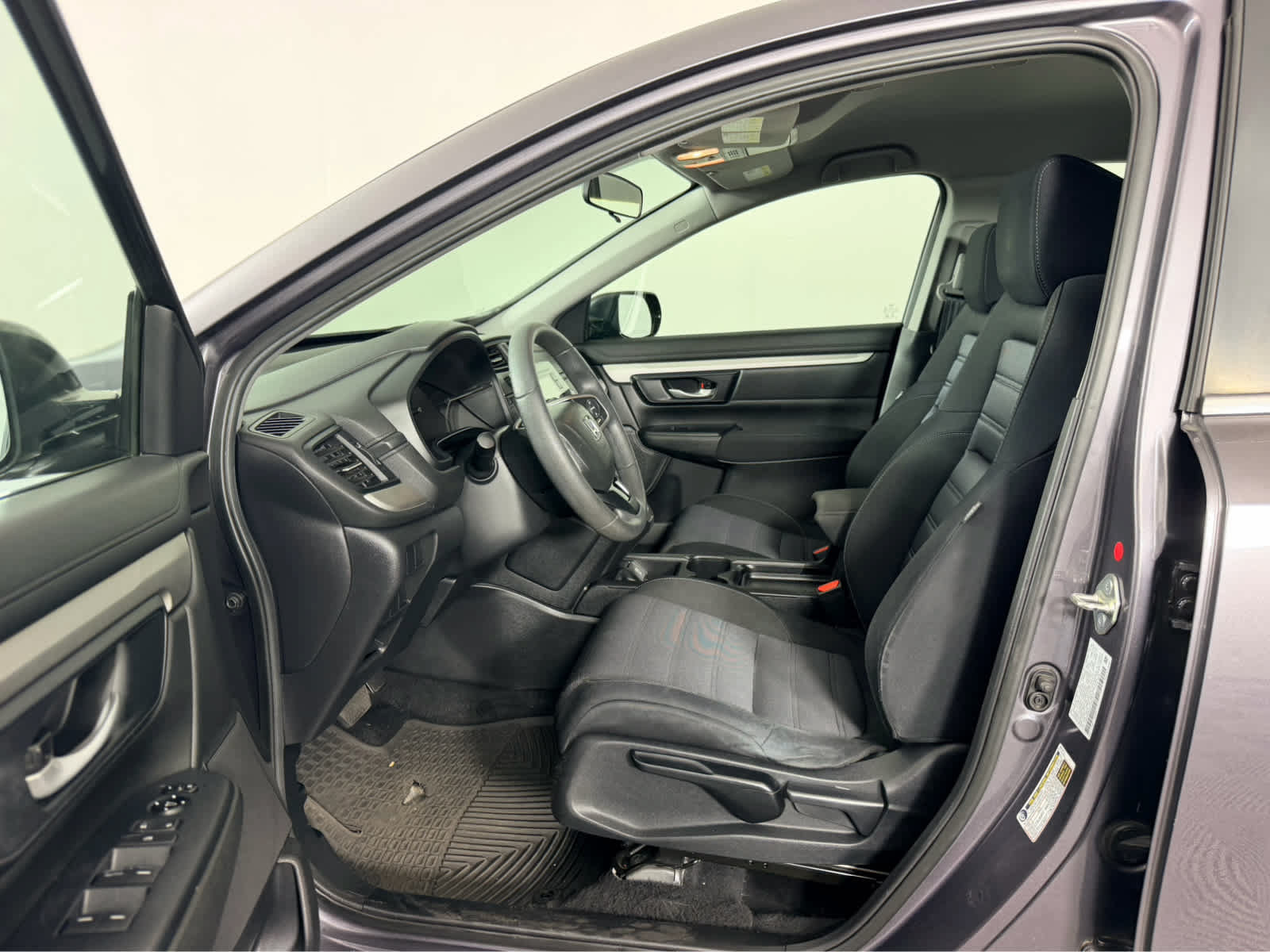 Used 2018 Honda CR-V LX image 10