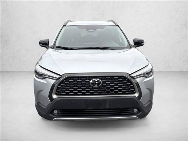 Certified 2025 Toyota Corolla Cross XLE FWD image 2