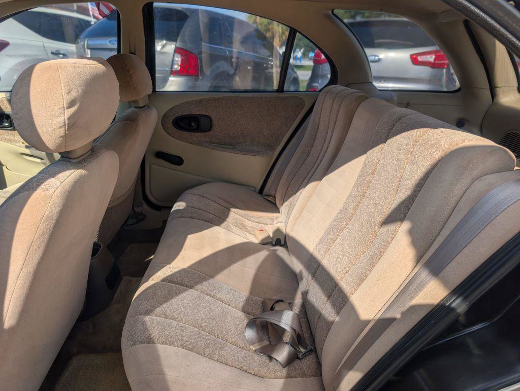 Used 1997 Saturn S-Series SW2 FWD image 10