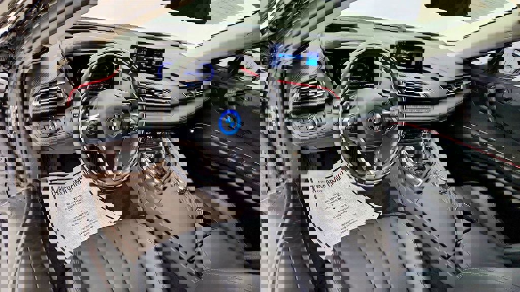 Used 2019 BMW i8 Coupe image 11