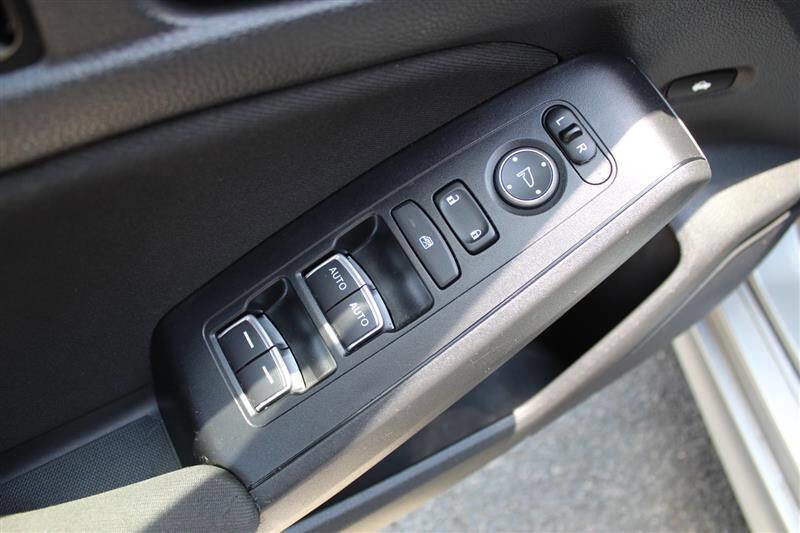 Used 2022 Honda Civic EX image 12