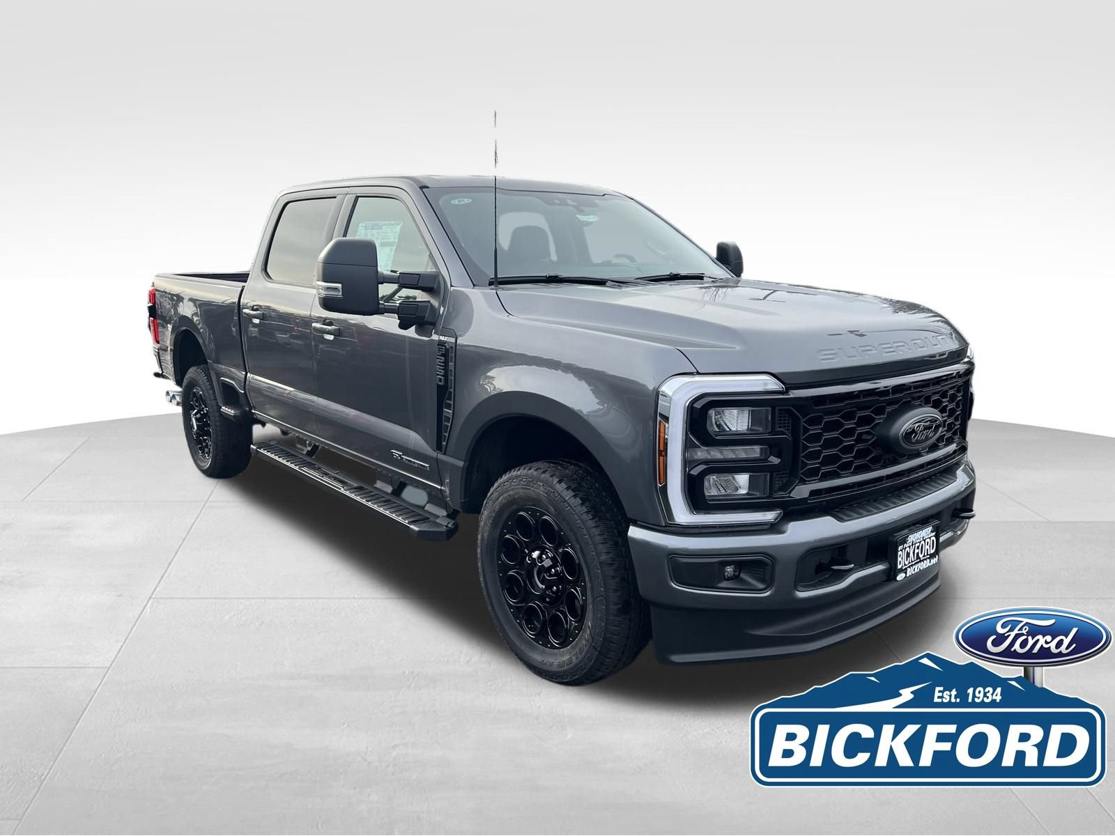 New 2026 Ford F250 XLT w/ XLT Premium Package AWD/4WD image 3