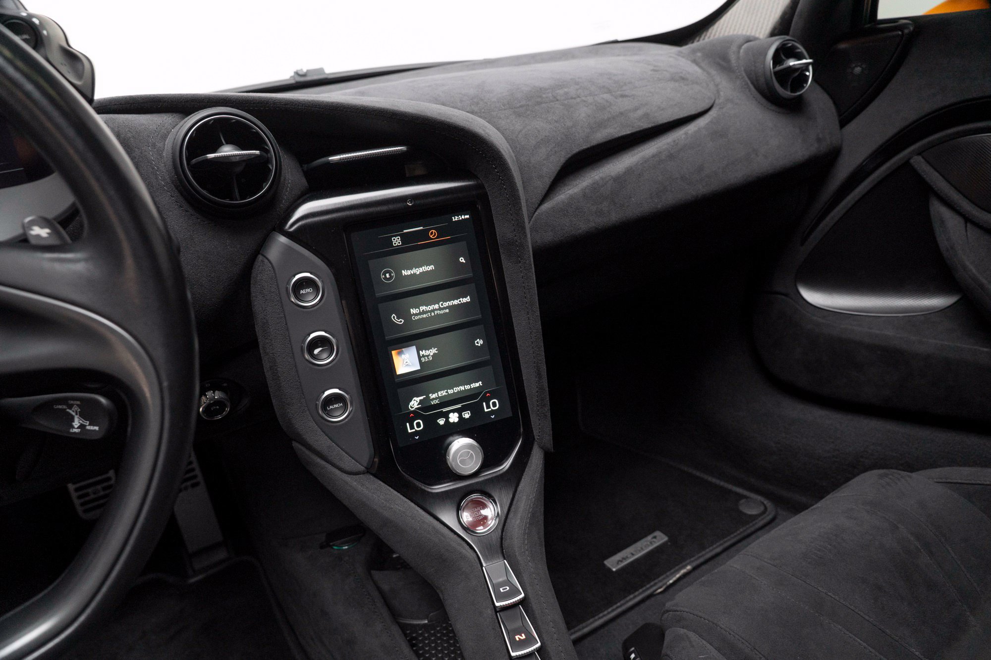 Used 2024 McLaren 750S RWD image 32