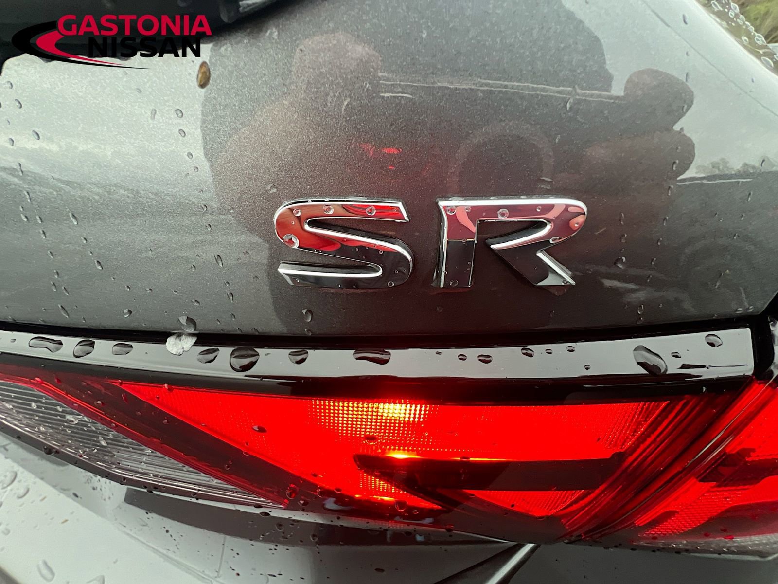 Used 2022 Nissan Sentra SR w/ Trunk Package image 39